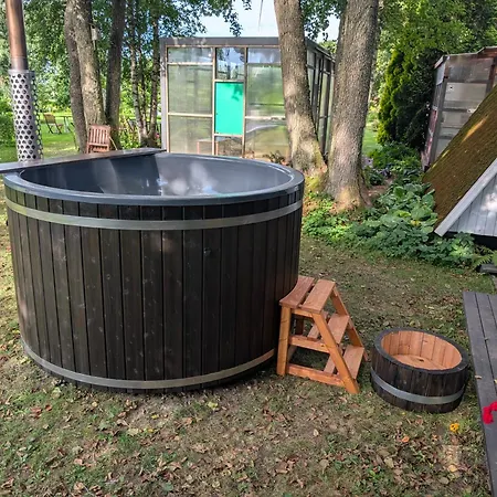 Appartamento Puhkemaja - *